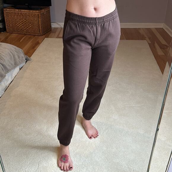 TNA: The Constant Brown Joggers - Picture 1 of 6
